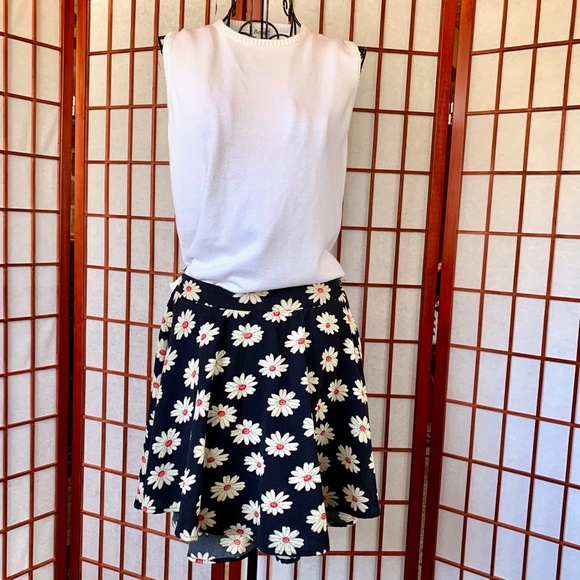 Blu Pepper Blue Floral Daisy Mini Skater Skirt - Picture 3 of 8